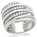 LO2075 - Anillo de latón rodiado con circonita cúbica de grado AAA en color transparente.